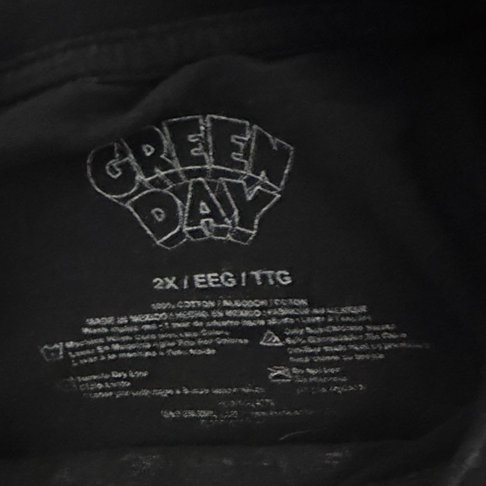 Green Day Black Graphic Tee - Picture 2 of 4